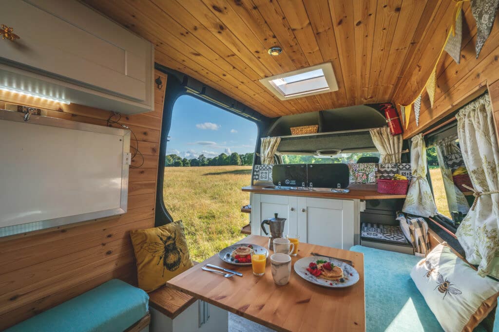 Quirky Campers Van Photography Breakfast