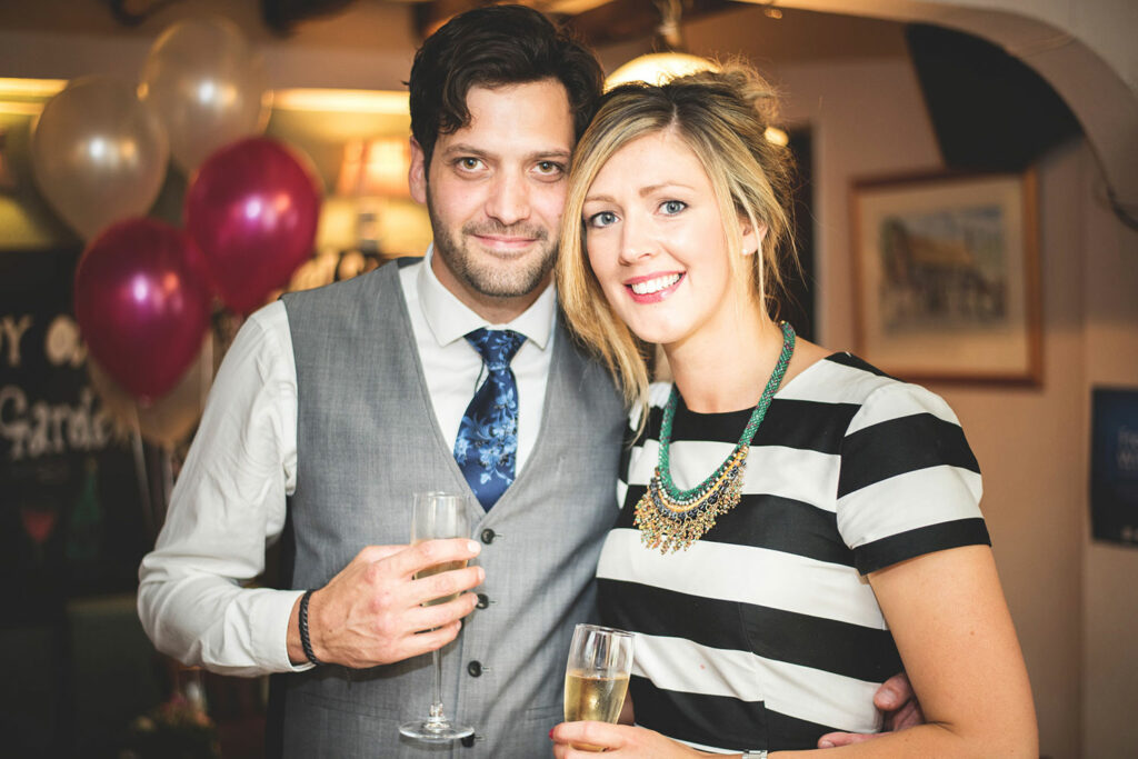 wedding photographer pub party ramp and cat woolton hill berkshire