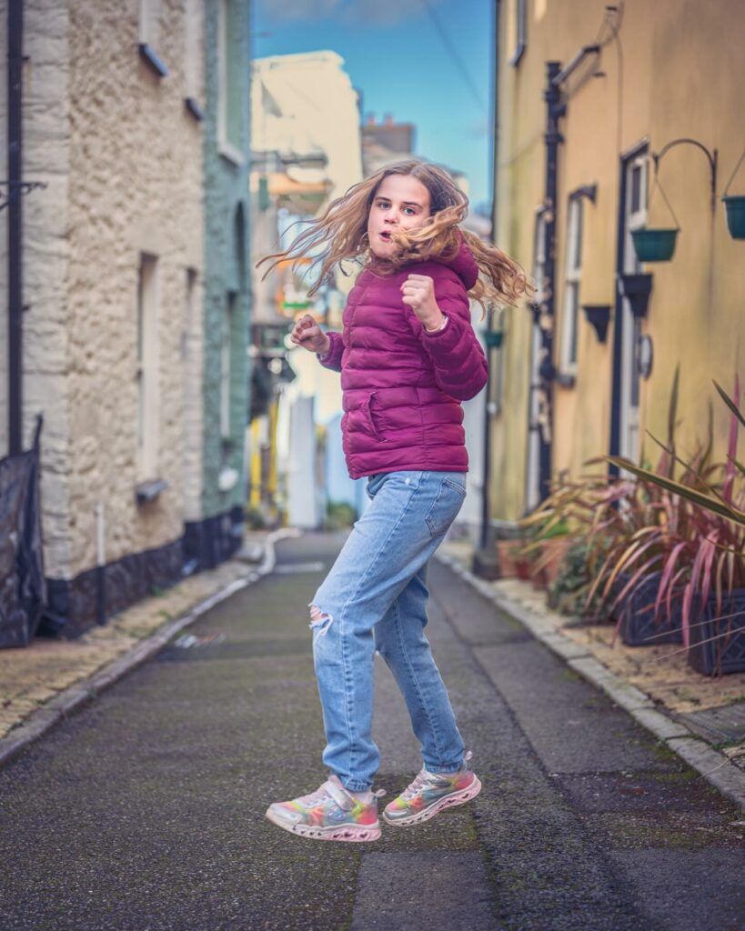 Thea jumping midair - Dartmouth town centre walks ☀️ 📷 

#dartmouth #portrait #actionportrait #candidportraits #candidphotography #streetportrait #streetcapture #action #holiday #holidayadventures #nikonz8 #nikonz50mm #50mm #nikonuk