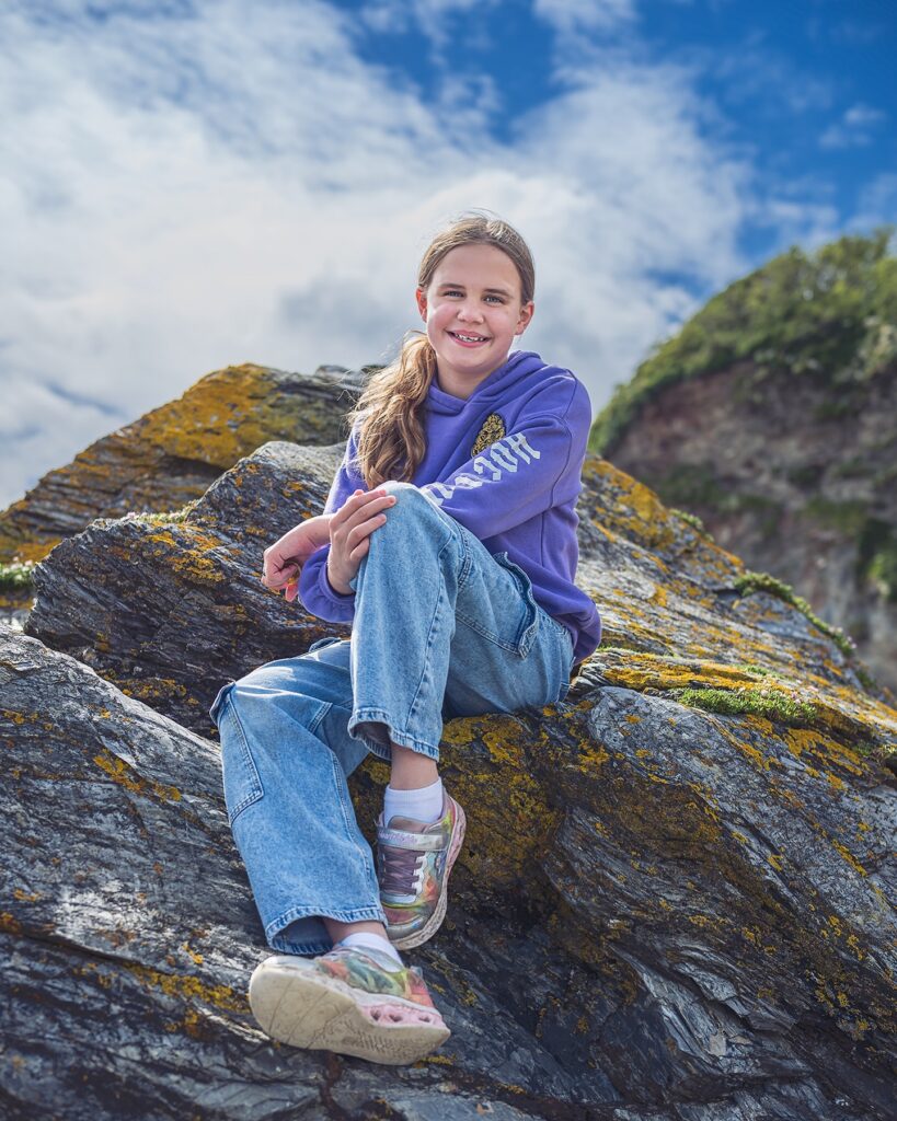 Thea crab 🦀 hunting and climbing rocks at Charlestown - Cornwall

#charlestown #charlestonlife #cornwall #cornwallbeaches #cornwalltowns #beachrocks #costaltown #coastal #beachportraits #beachlife #portrait #nikonz8 #nikonz40mm #candid #candidphotography #familylife