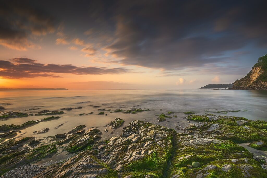 Morning Sun - Cornwall 🌞 🌅 🦀

#cornwall #cornwallcoast #cornwallsunrise #sunrise #coast #costalphotography #beachphotography #landscape #landscapephotography #nikonuk #nikonz1424mmf28 #mornings #naturelovers