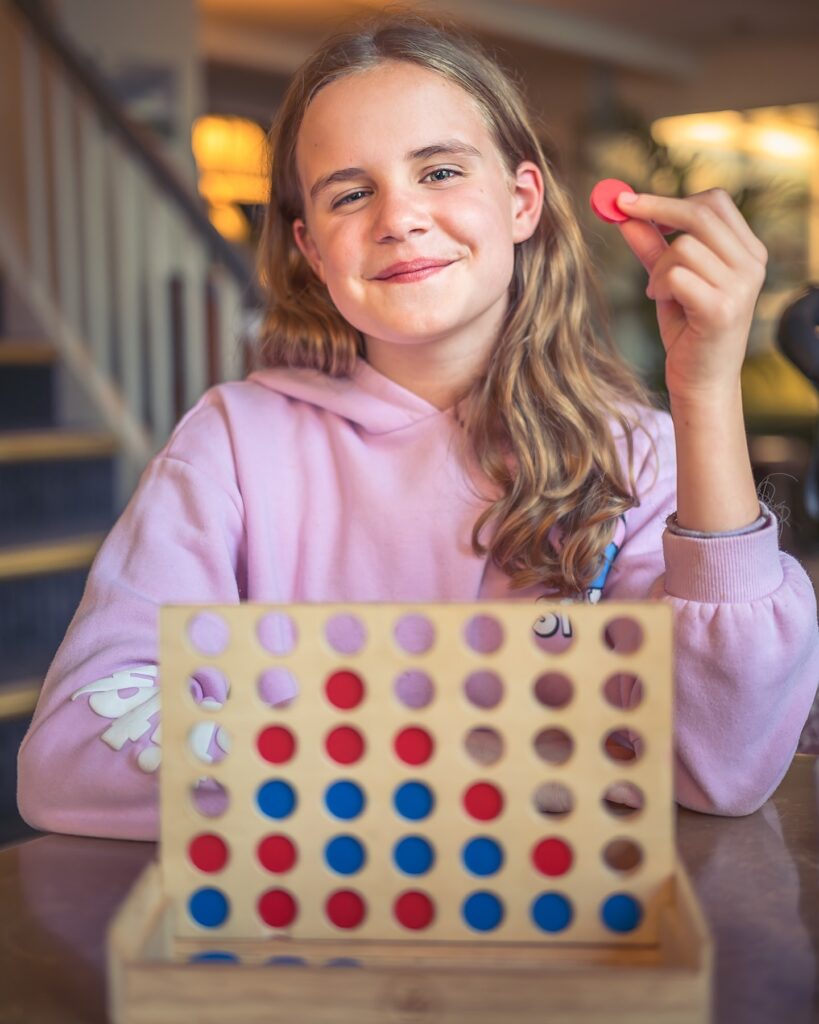 Connect 4 success &amp; happy Thea 😂

#connect4 #games #winning #hotel #proud #happy #hotelportrait #indoorportrait #naturallight #smiling #familygames #cornwall #cornwallgames #cornwallcoast #cornwalluk #cornwalllife #nikonuk #nikonz40mmf2 #f2