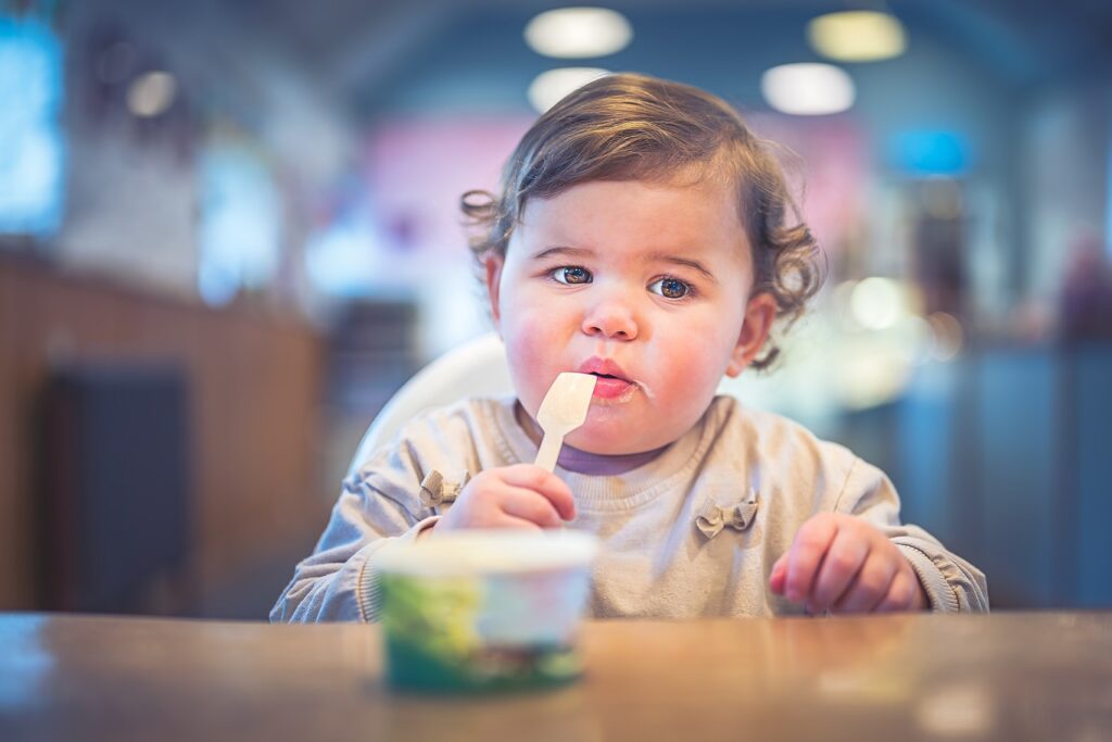 Jose and her first taste of fresh Cornwall icecream at @callestickfarm 🍦🍨🥤🧁

#callestick #callestickfarm #icecream #icecreamlover #cornwall #cornwallfood #cornwallicecream #portrait #candidportrait #candidphotography #foodphotography #nikonuk #nikonz5018s #nikonz8